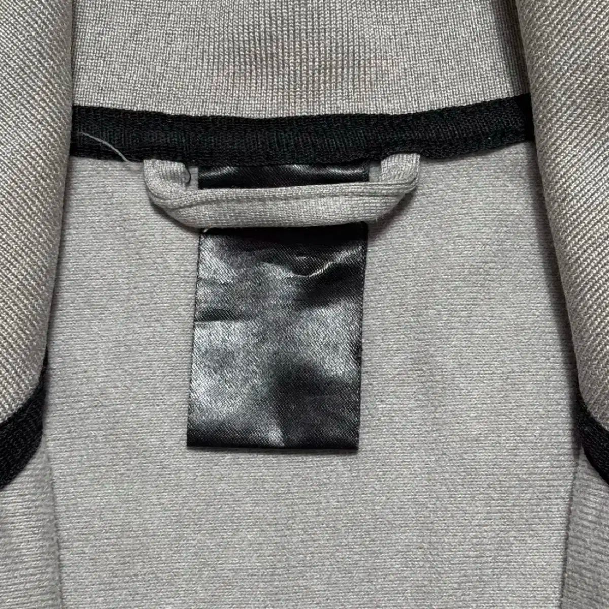 adidas(アディダス) レアルマドリード グレー トラックジャージ