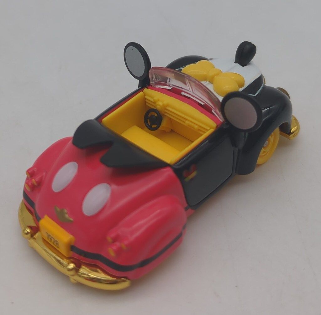 タカラトミー　ディズニートミカ　ロードスター ディズニートミカ ミッキーのロードスター : ミニカーショップ