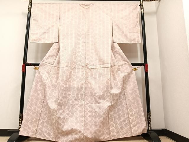 専用ページ本場白大島紬 一元式 麻の葉に華文 袷 着物 U-3843 専用ページ本場白大島紬 一元式 麻の葉に華文 袷 着物 U-3843 本場白