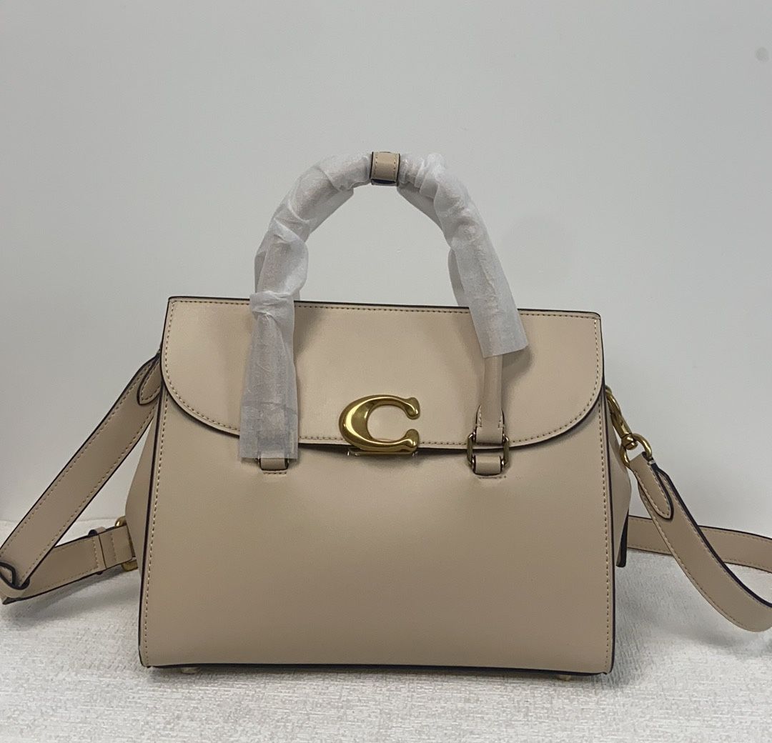 COACH CP119 新作 BROOME CARRYALL ビジネス ハンドバッグ