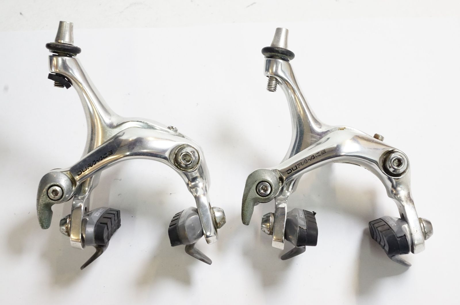 シマノ DURA ACE キャリパーブレーキ(BR-7403) SHIMANO 「シマノ」 DURA-ACE BR-7403 キャリパーブレーキセット