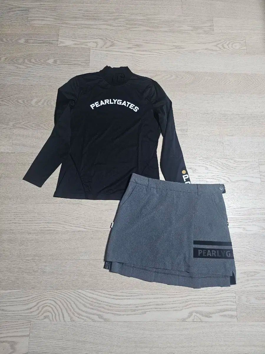 PEARLYGATES ゴルフウェア 長袖Tシャツ ＋ スカート セット 1