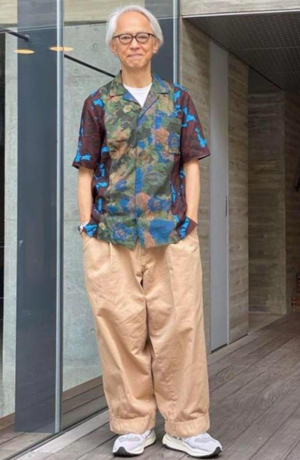 kolor パンツ ブサイクターボ / district 栗野さん scye 美品】kolor 23SS ナイロンライトツイルパッカリングパンツ 23SCM