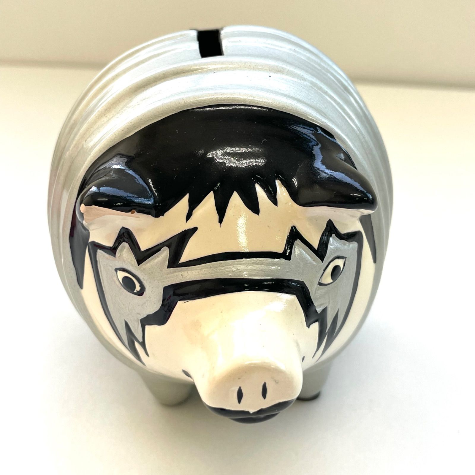 KISS 豚 貯金箱 4体 セット 陶器製 置物 インテリア コレクション