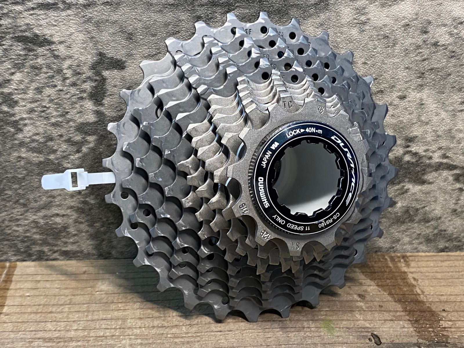 IN737 シマノ SHIMANO デュラエース DURA-ACE CS-R9100 スプロケット 11S 12-28T