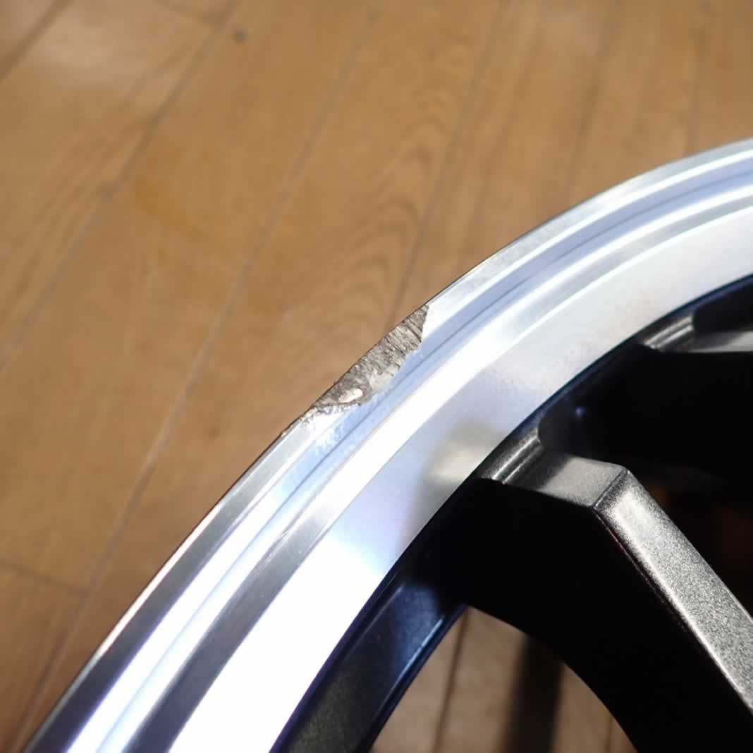ハブ径73mm