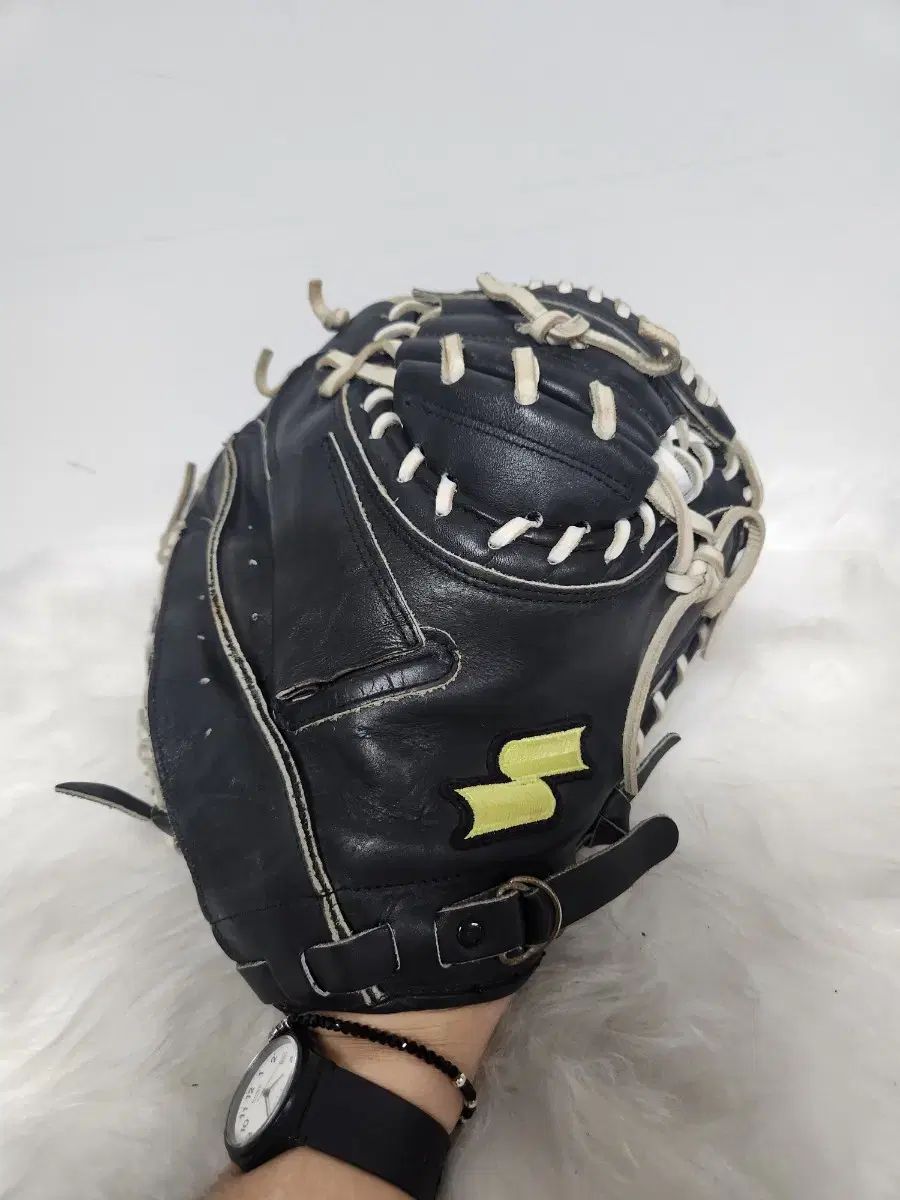 adidas 野球グローブ ソフトバンクホークス和田モデル　一般軟式 2025年最新】和田毅 グローブの人気アイテム - メルカリ