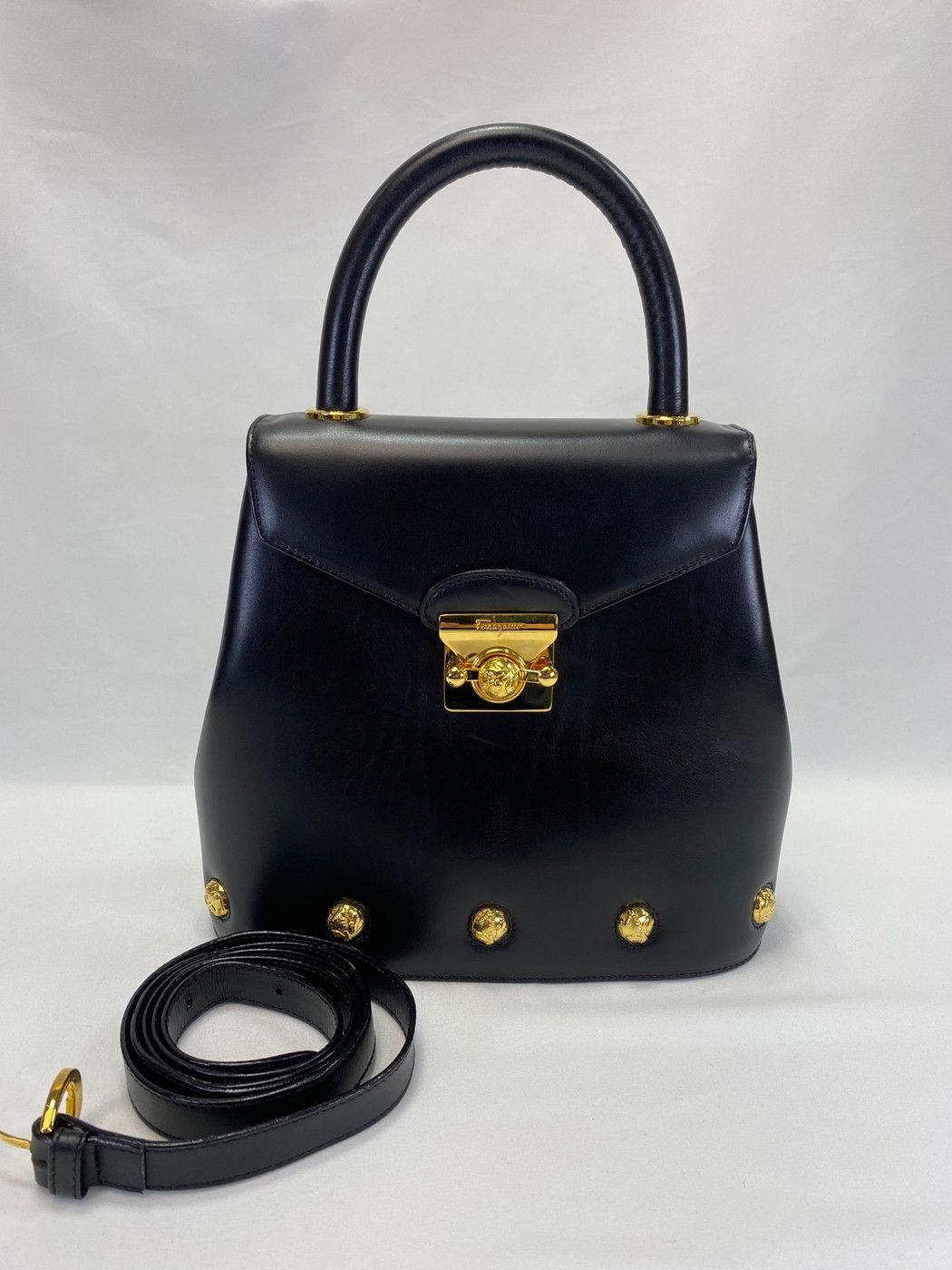Salvatore Ferragamo サルヴァトーレフェラガモ ハンドバッグ