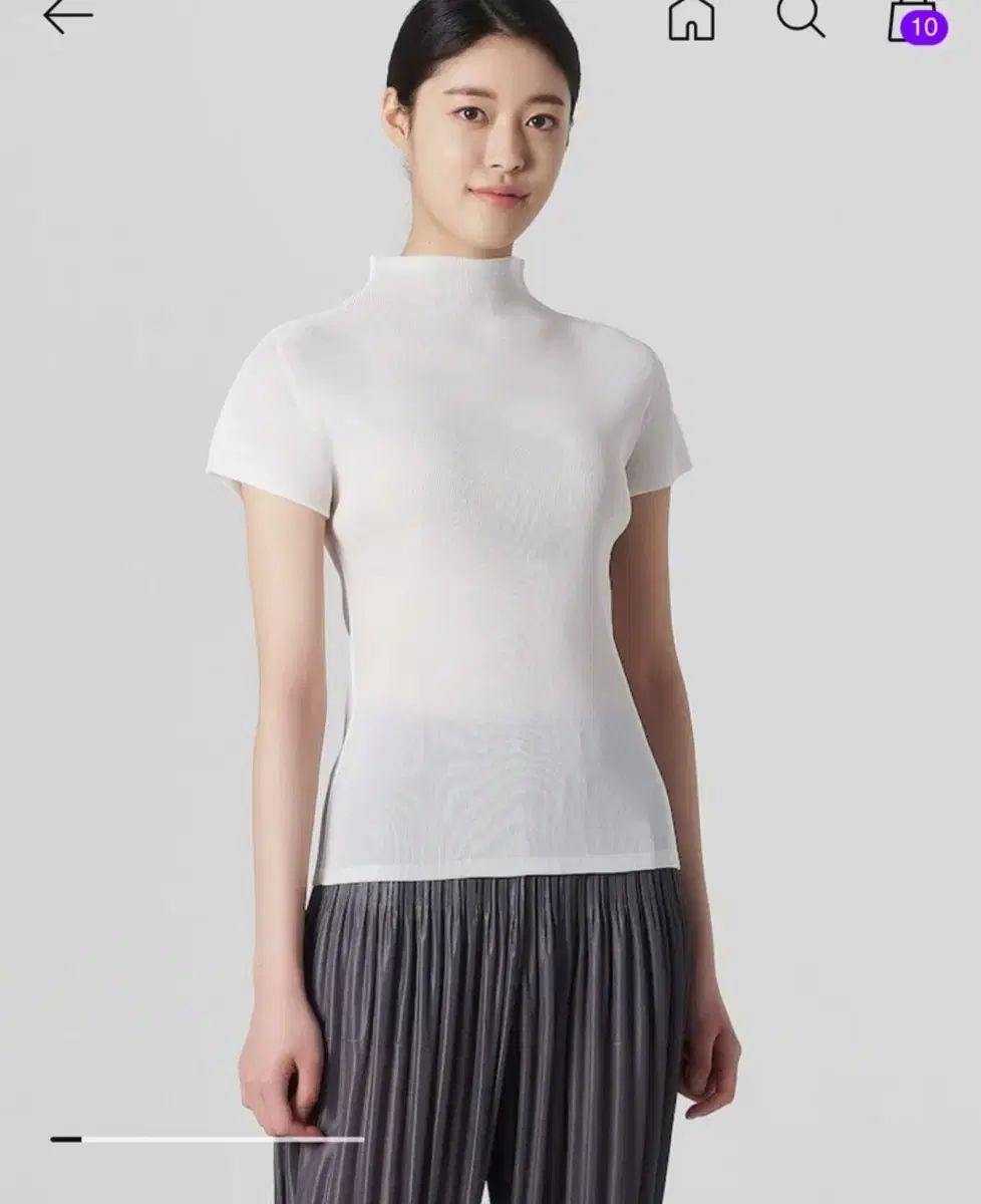 イッセイミヤケ プリーツプリーズ モックネック ハイネック 白