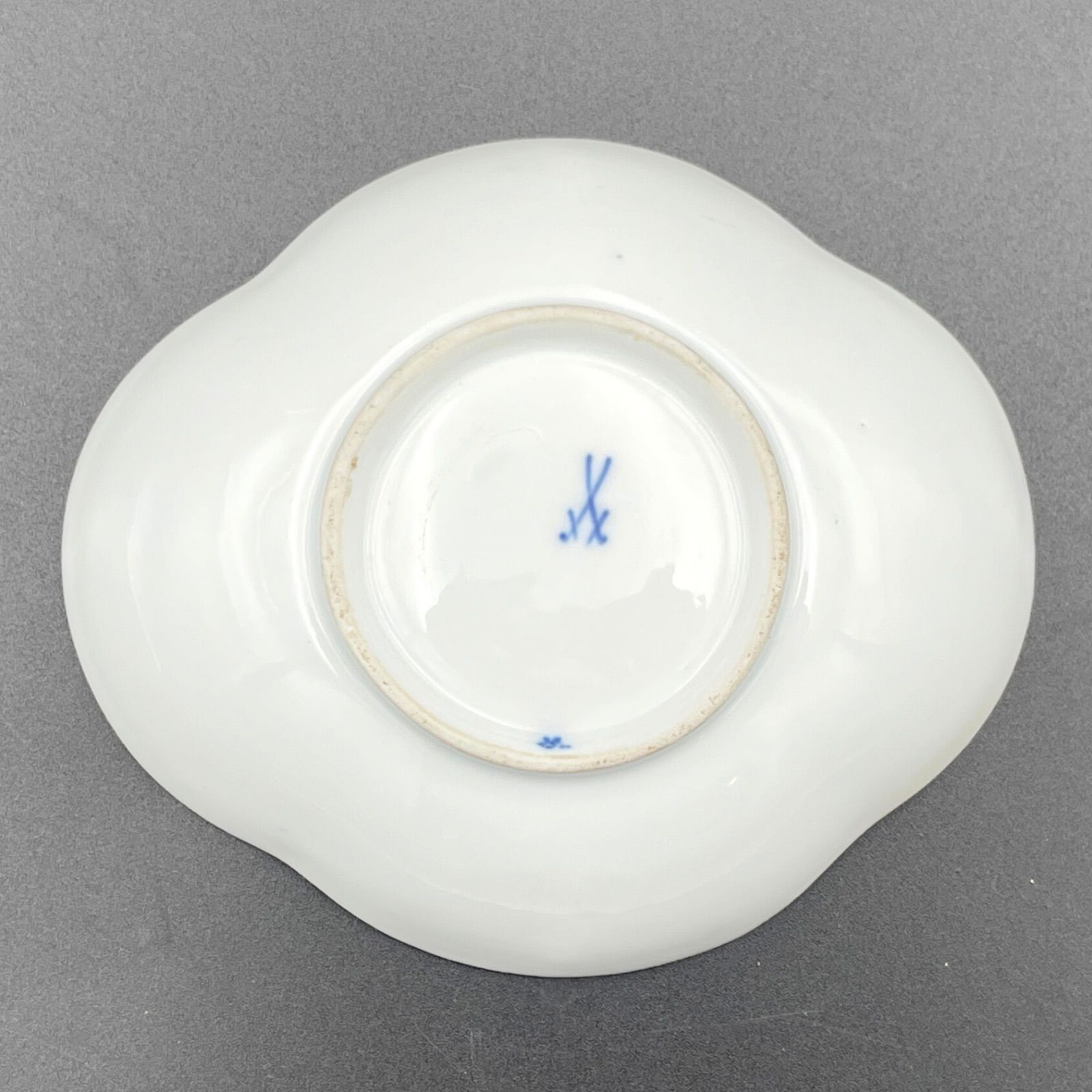 極希少】Meissen（マイセン） 一級品 四つ葉型カップ＆ソーサー