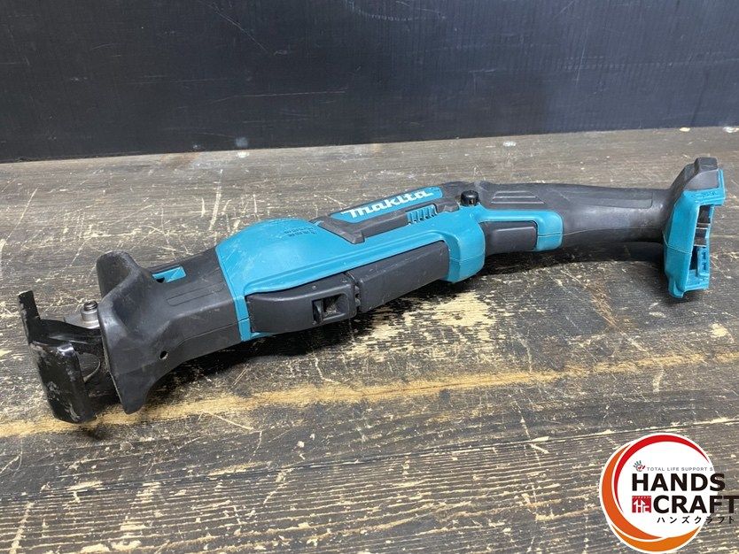 【久留米】【引き取り限定】【中古品】makita マキタ JR104D 充電式レシプロソー  0-3,300min-1 バッテリ(10.8V/4.0Ah)×2・充電器・ケース付 引き取り限定】【中古品】makita マキタ JR104D 充電式レシプロソー 0