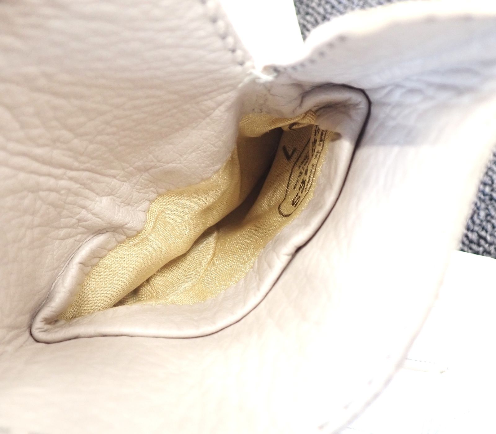 | 洗練された大人の冬小物