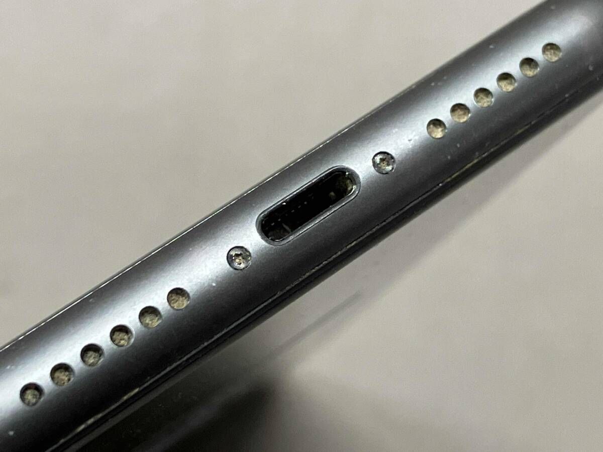 SIMロック解除済】MWM02J/A iPhone 11 128GB ブラック au - メルカリ