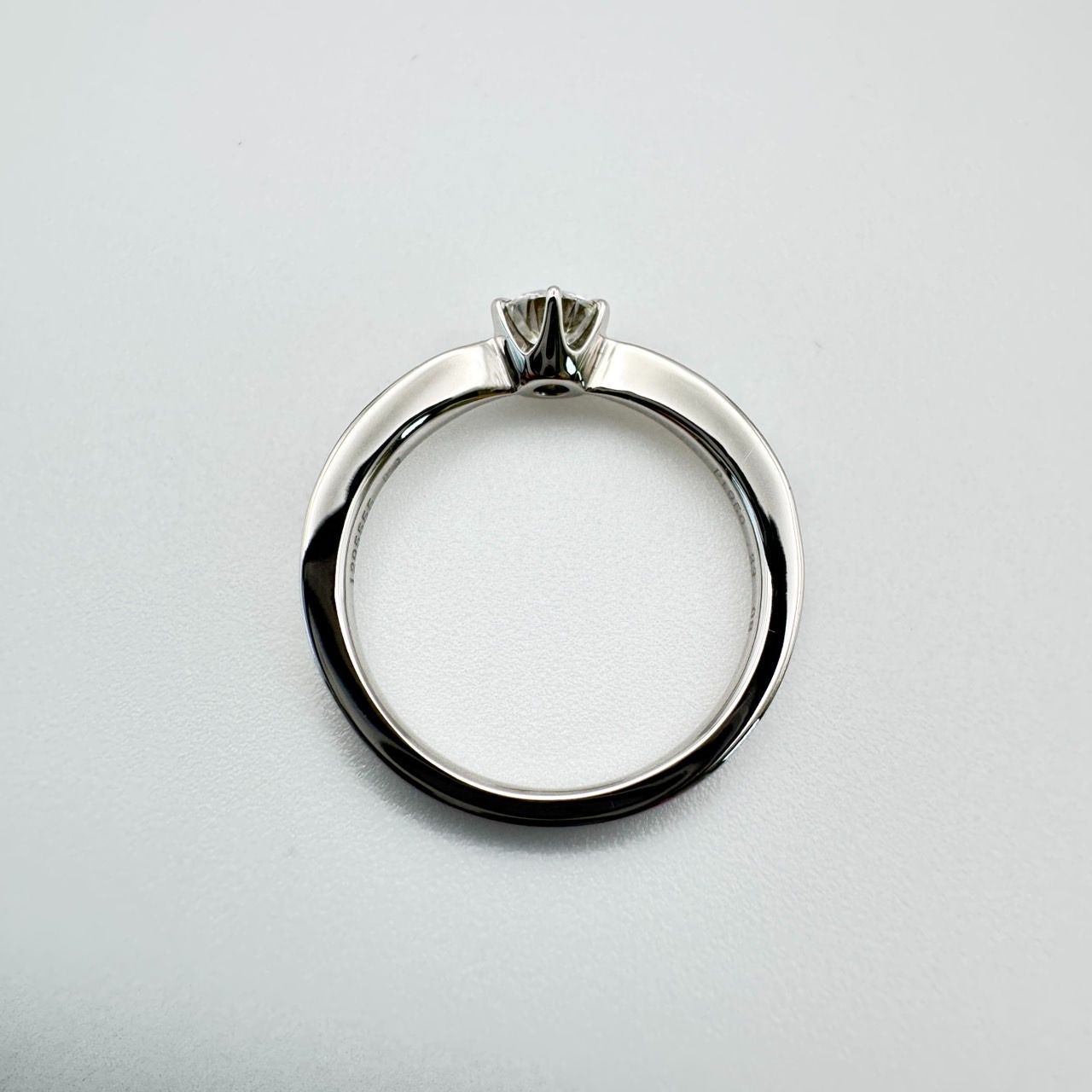 The Lazare Diamond ラザールダイヤモンド リング 8号