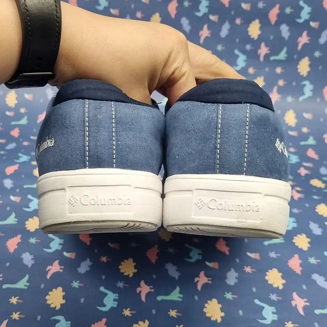 スニーカーズ 270