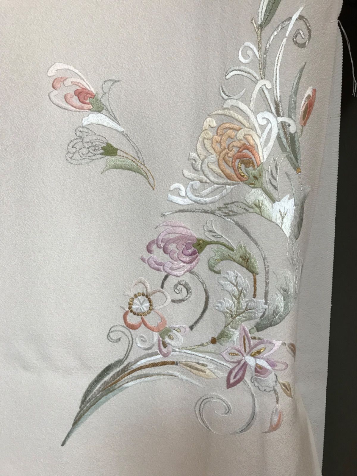 No.45総刺繍訪問着 [蘇州刺繍正絹] 新品 未使用 仕立て上がり - メルカリ