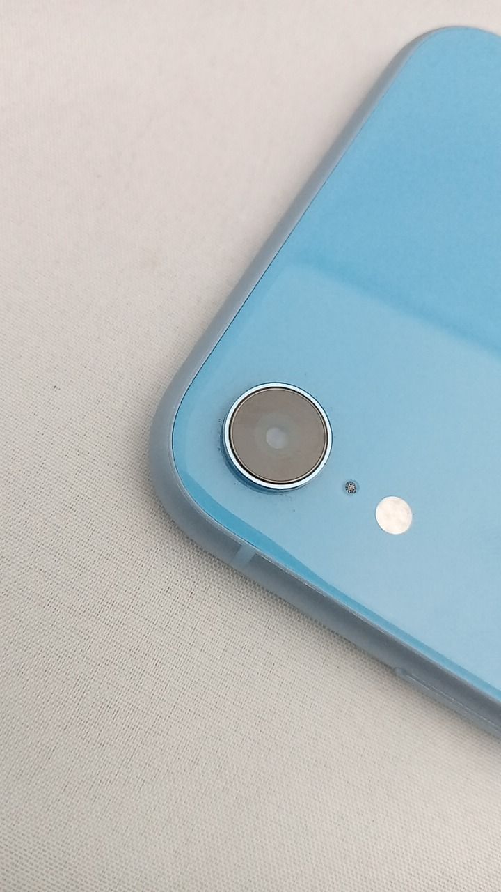 動作確認済！　iPhoneXR　A2106　128GB　本体　ブルー 　ドコモ回線　箱　取説　7696_0898 動作確認済！ iPhoneXR A2106 128GB 本体 ブルー ドコモ回線 箱 取説