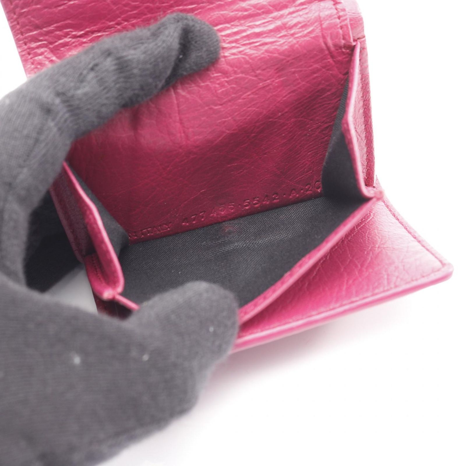 三つ折り財布 クラシック