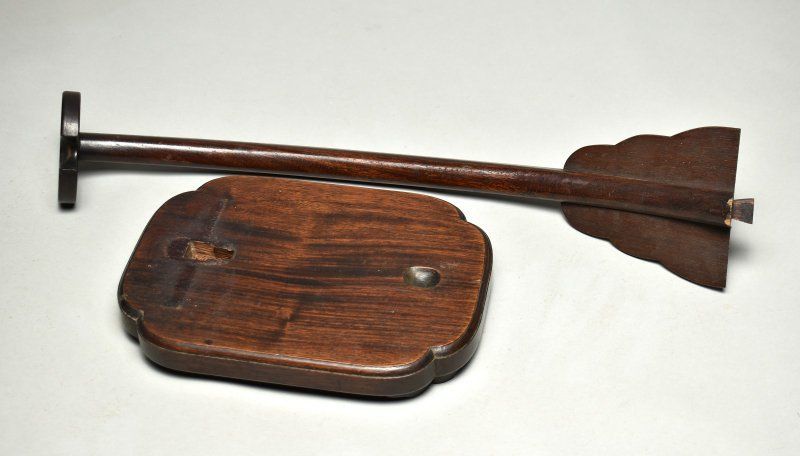 蔵A5333a 唐木造 刀掛け 刀装具 IMPECCABLEHEALTHCARESERVICES_COM