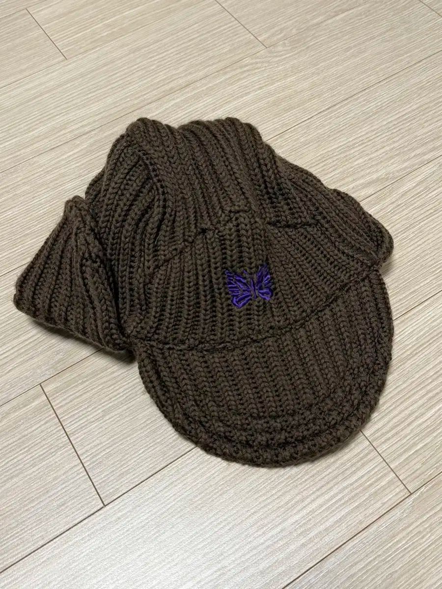 Needles パピヨン刺繍　メリノウールニット帽 Needles パピヨン刺繍 メリノウールニット帽 NEEDLES(ニードルズ)Watch