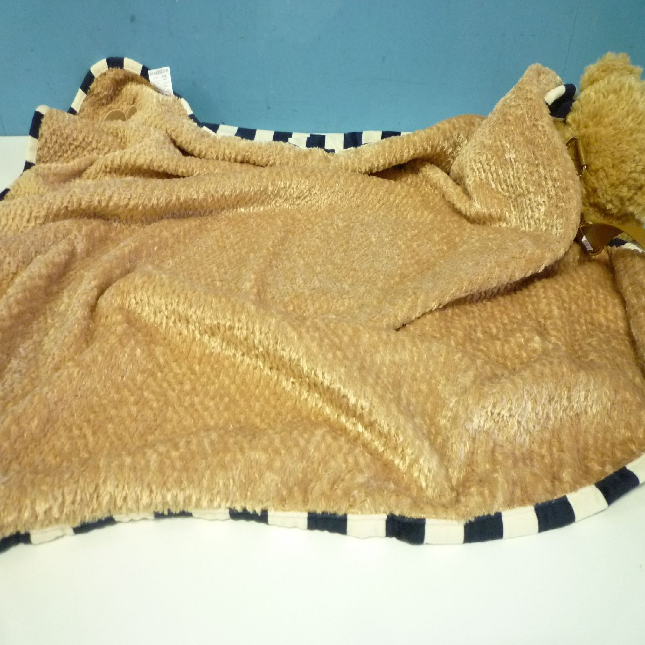 ダッフィー&フレンズブランケット 約140x190cm 61JiOkc8jdL.jpg_BO30,255,255,