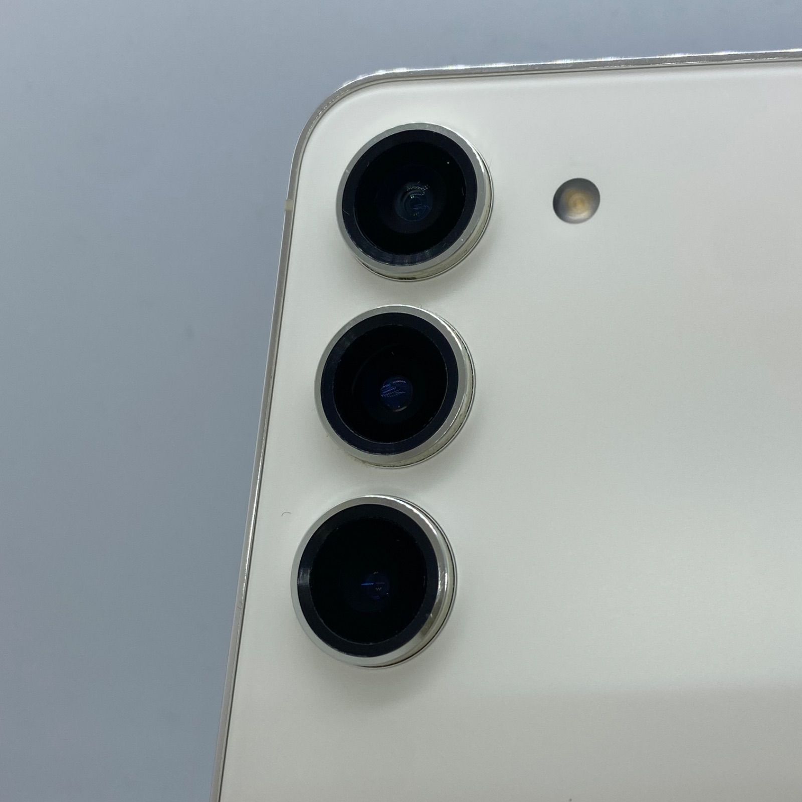 ☆【訳あり品】docomo Galaxy S23 256GB SC-51D ホワイト - メルカリ