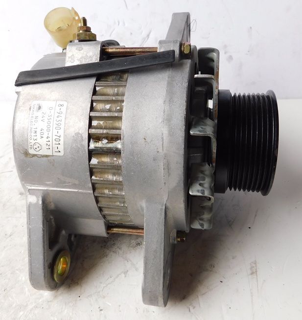 要コア返却 ●オルタネーター●日興 いすゞフォワード 0-35000-4121 8-94390-701-1