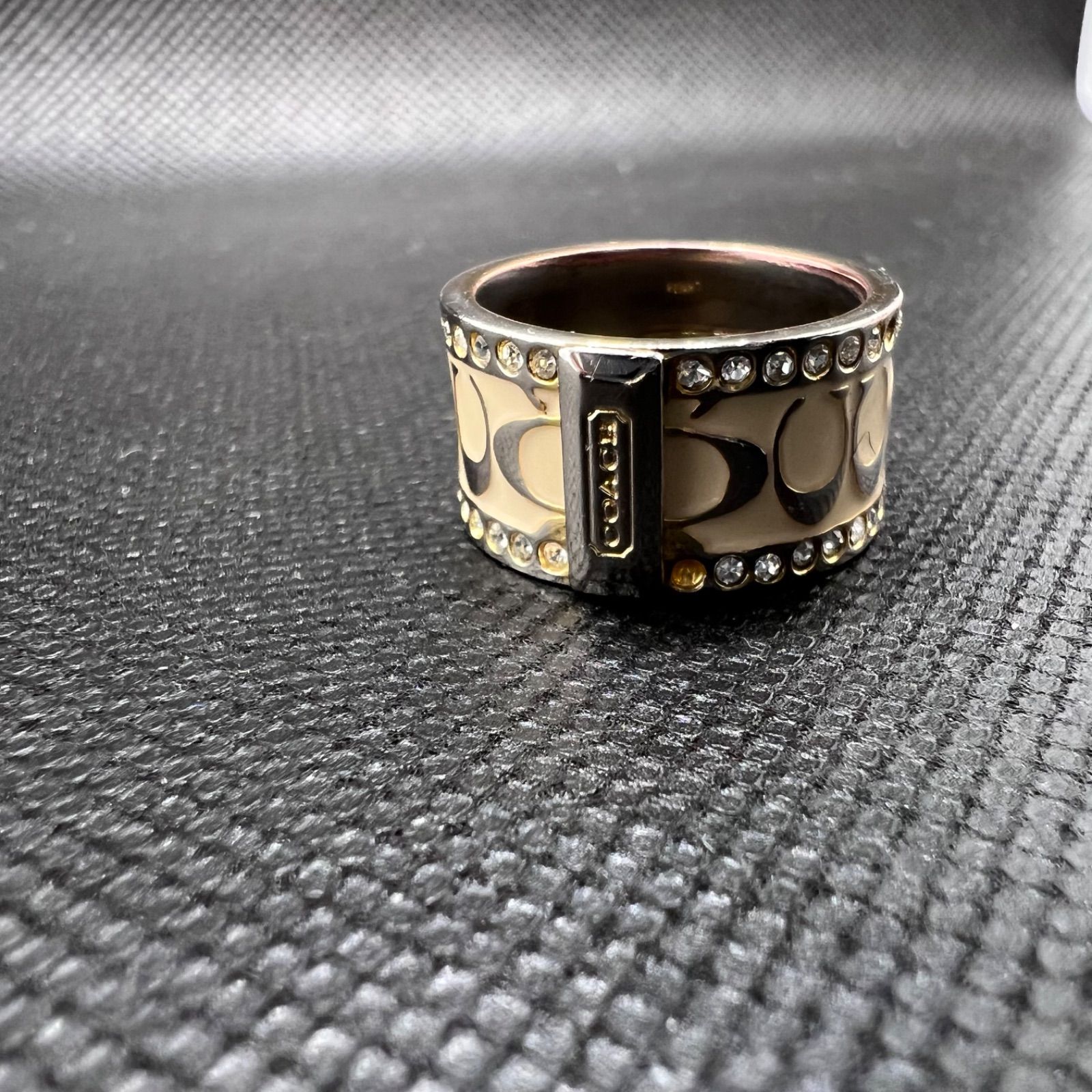 COACH コーチ リング 指輪 ホワイト ラインストーン CCロゴ 13号