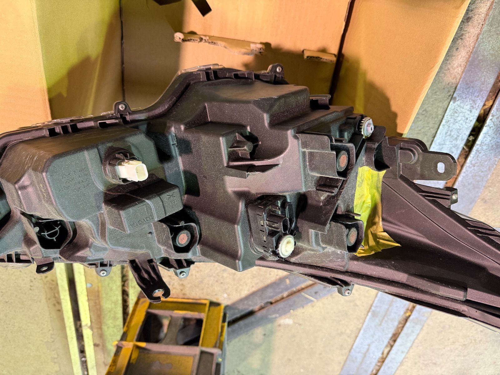 カローラーツーリング ヘッドライト左 FFCRYSTALESIA_COM