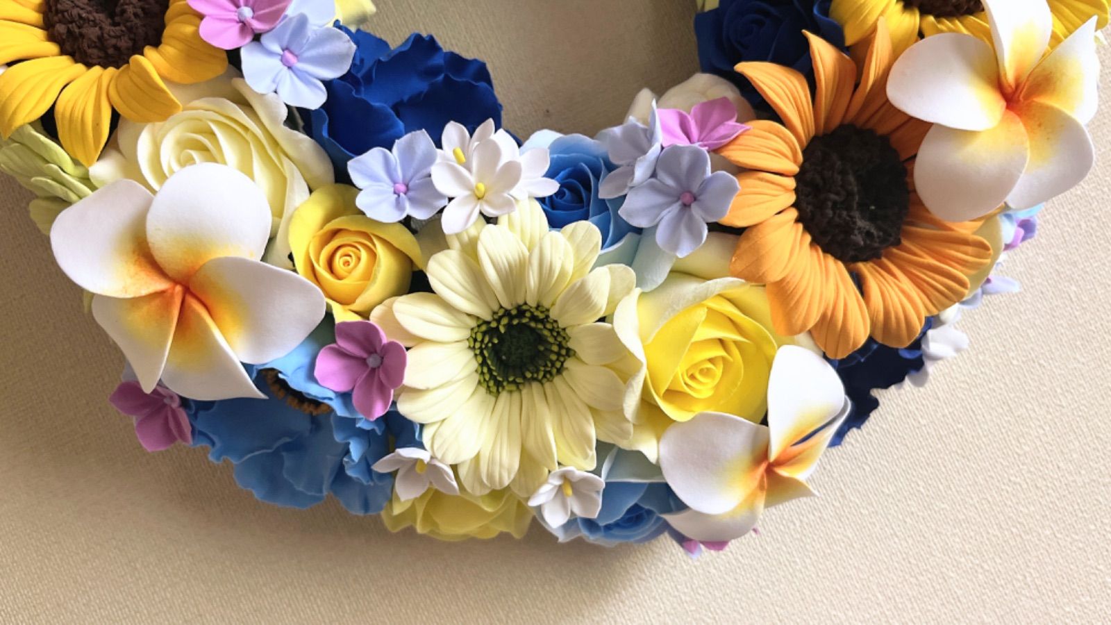 【専用となりました】クレイフラワー❁フラワーリース特大❁鳥❁ハンドメイド 専用となりました】クレイフラワー❁フラワーリース特大❁鳥