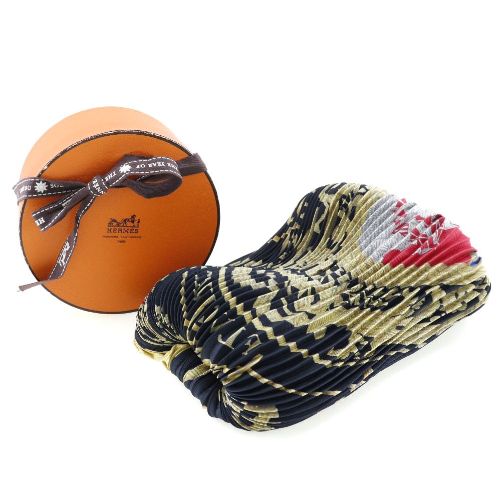 エルメス　HERMES プリーツ　スカーフ　パリの紋章 HERMES】エルメス プリーツスカーフ Les Armes de Paris パリの