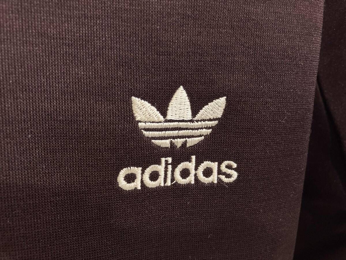 アディダス 茶