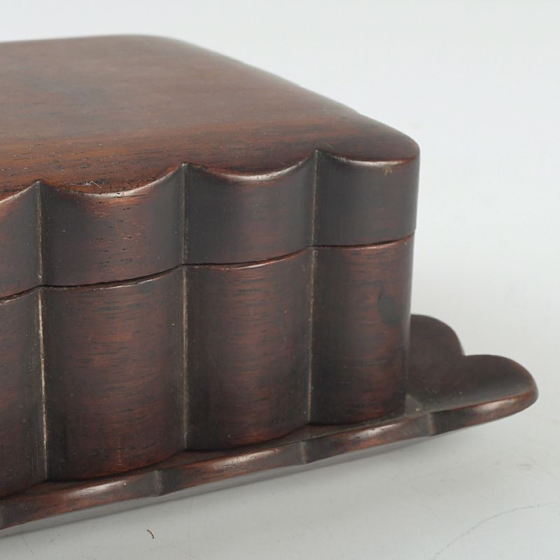 中古】K▽中国 志那 赤 トランク 鞄 かばん カバン 箱 収納 衣装ケース