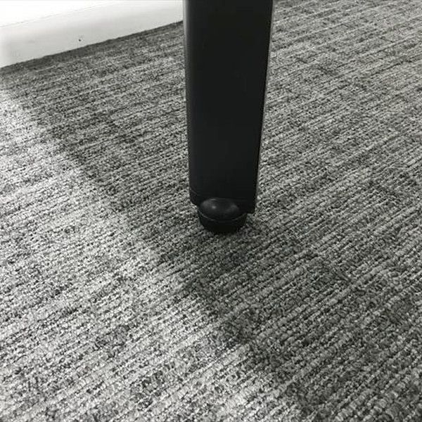 ミーティングテーブル