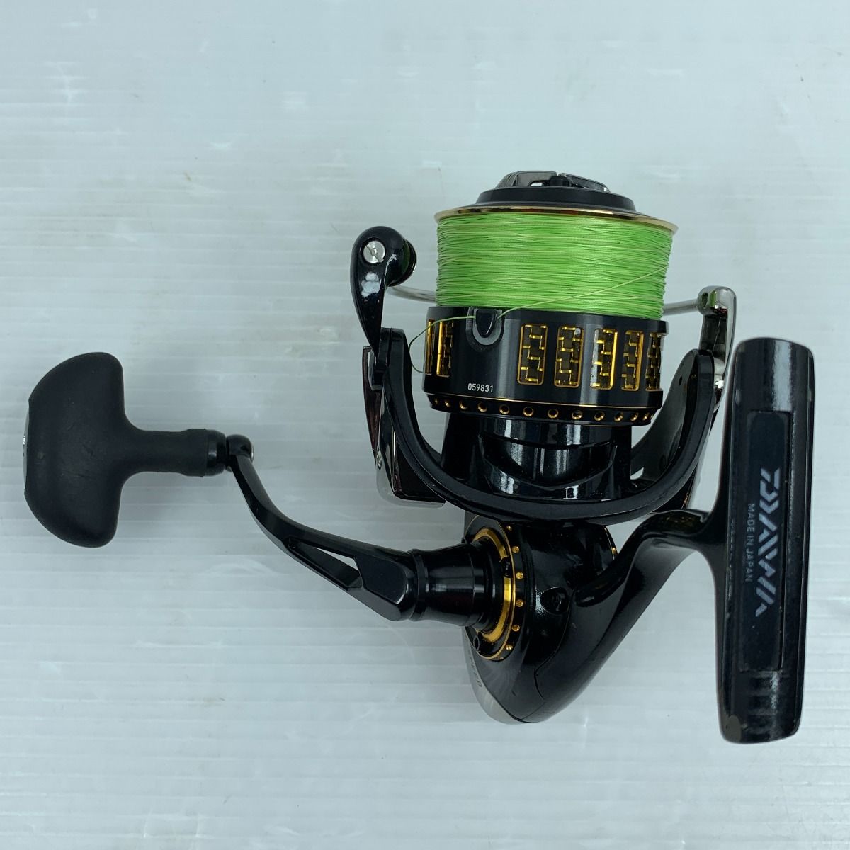 ττDAIWA ダイワ スピニングリール 17モアザン 3012H - メルカリ 