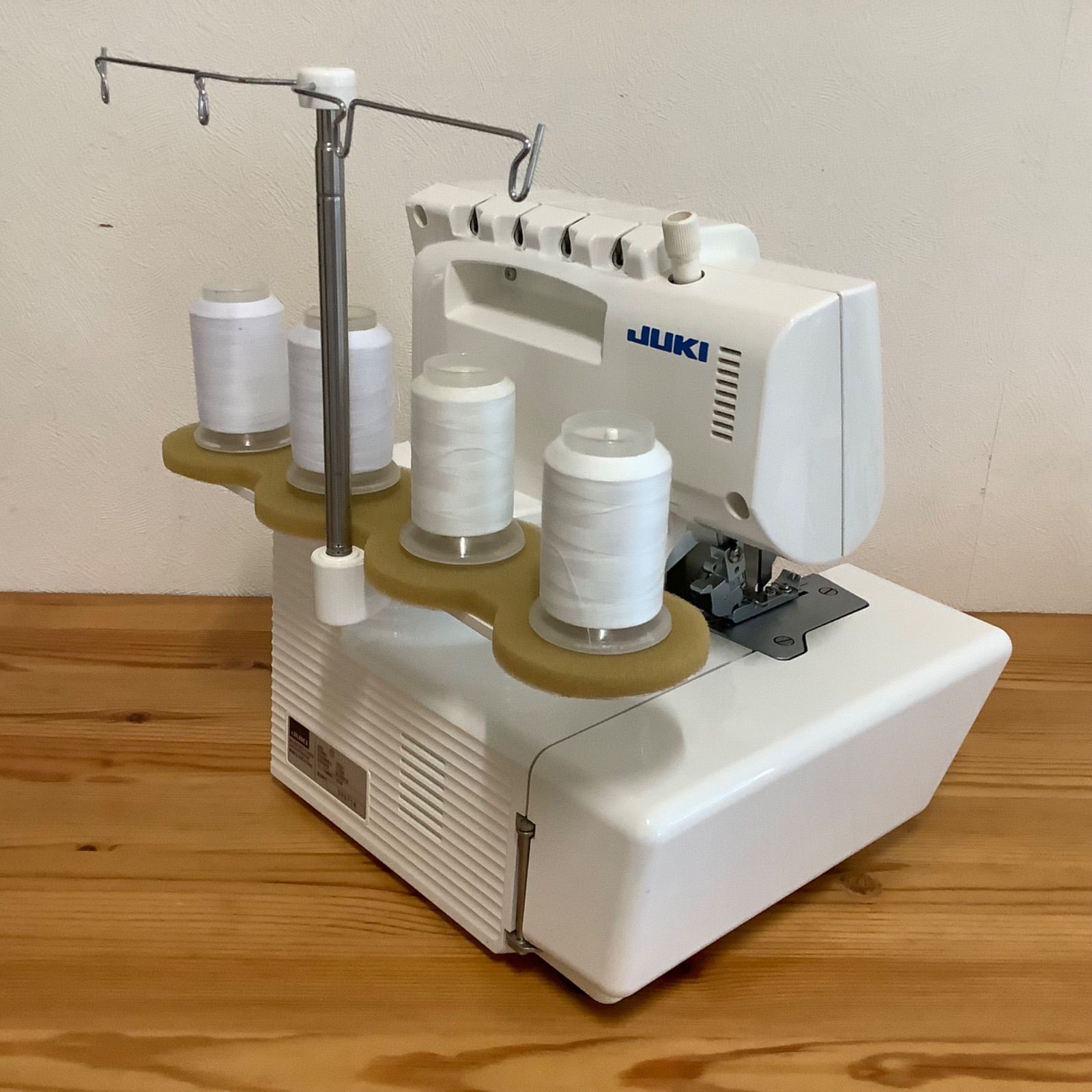 中古・整備品】JUKI 2本針4本糸ロックミシン MO-114D JUKI ロック 中古・整備品】JUKI 2本針4本糸ロックミシン MO-114D JUKI ロック