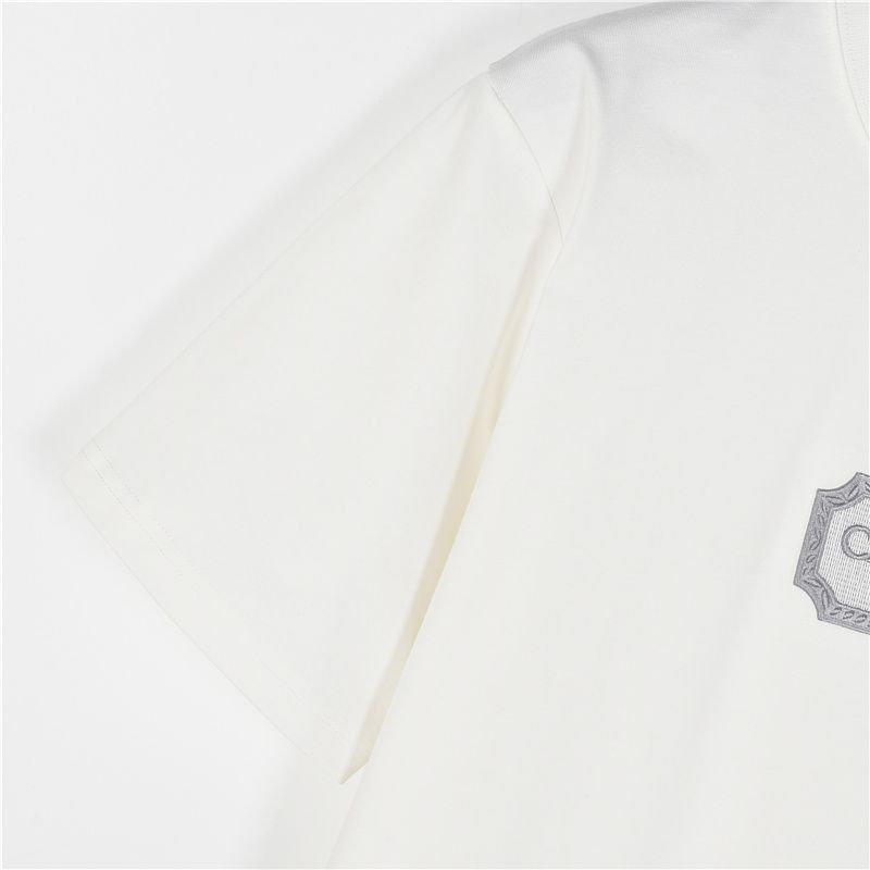 【25SS新作】DIOR クチュール刺繍ロゴTシャツ 白 メンズ 今日特価】Dior 25ss 刺繍ロゴ T シャツ-2 - メルカリ