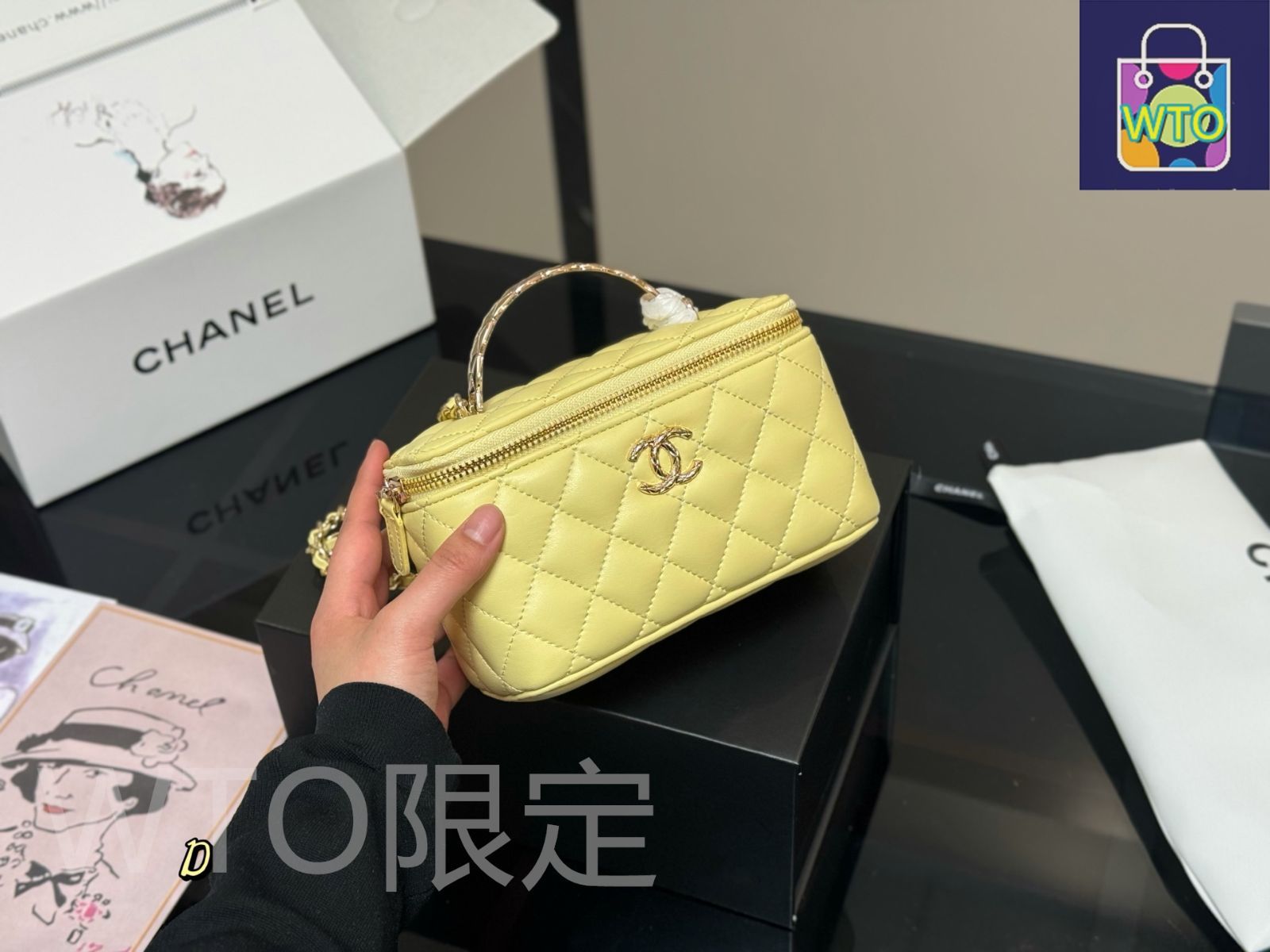 CHANEL BEAUTE Beauty Makeup Jewelry Drawer Storage Box With