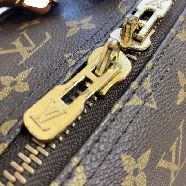 ボストンバッグ