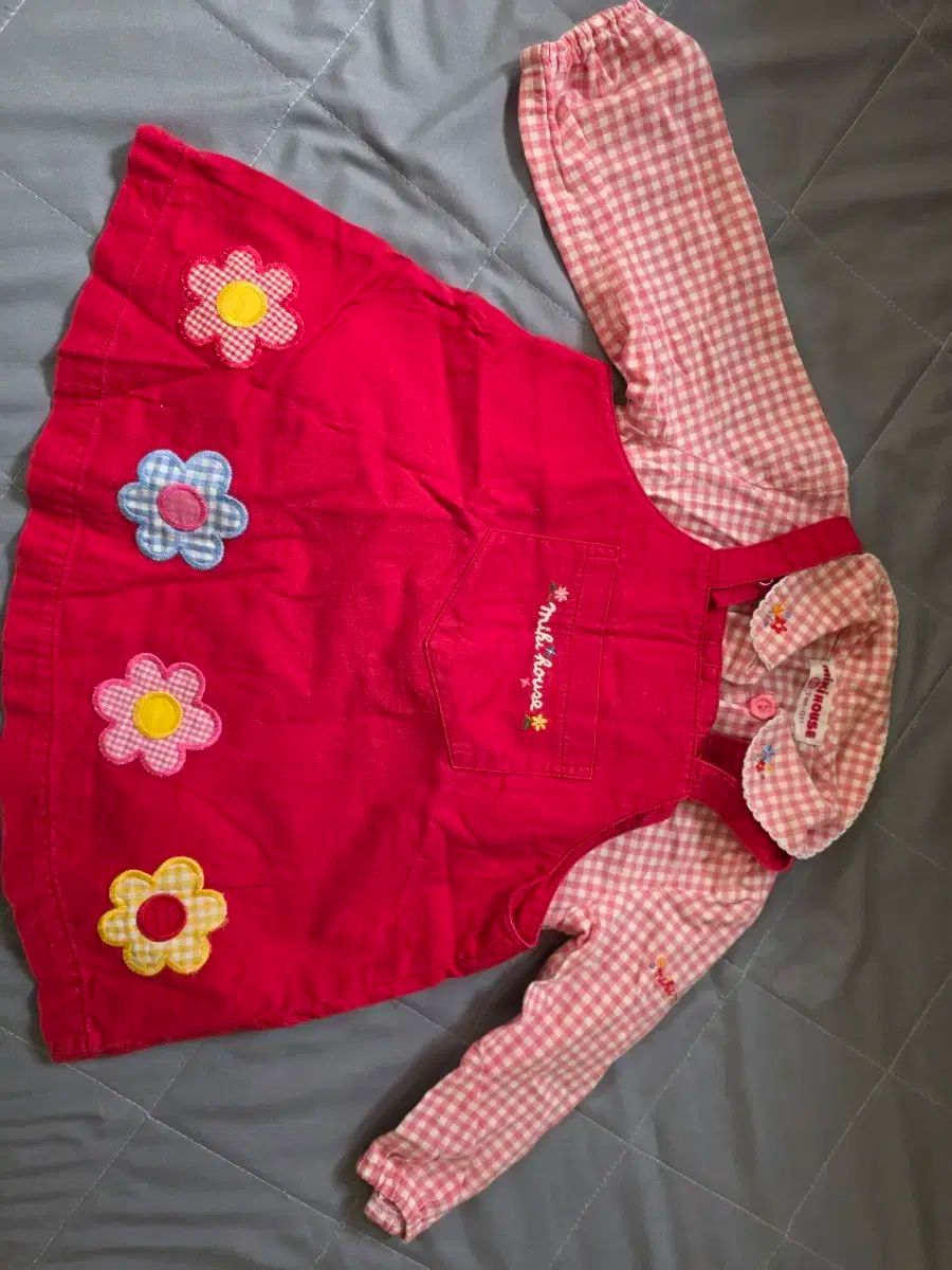 ミッキーマウスの家 シャツ サロペットスカートセット 80