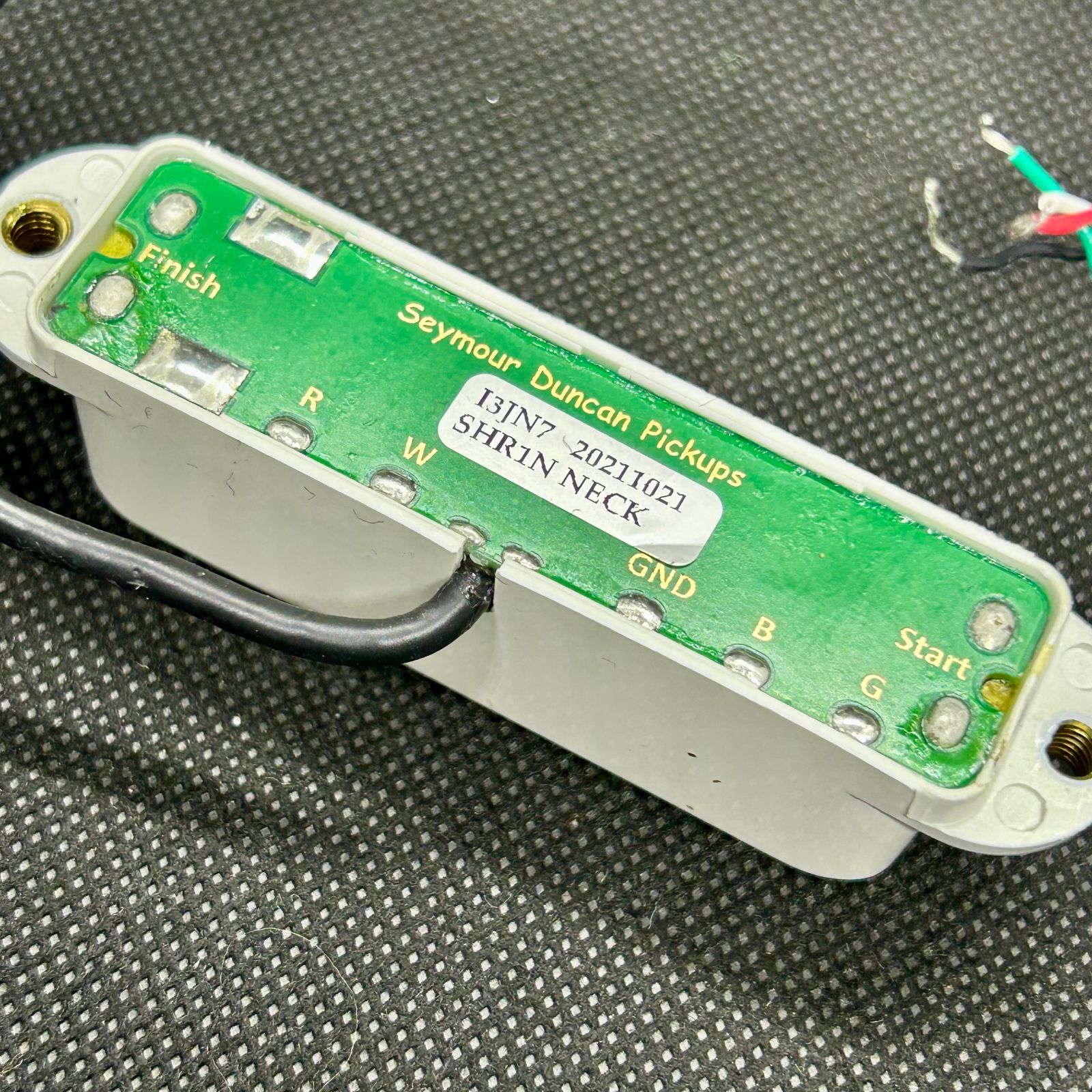 SEYMOUR DUNCAN SHR-1n Hot Rails Strat Neck White f146 - メルカリ