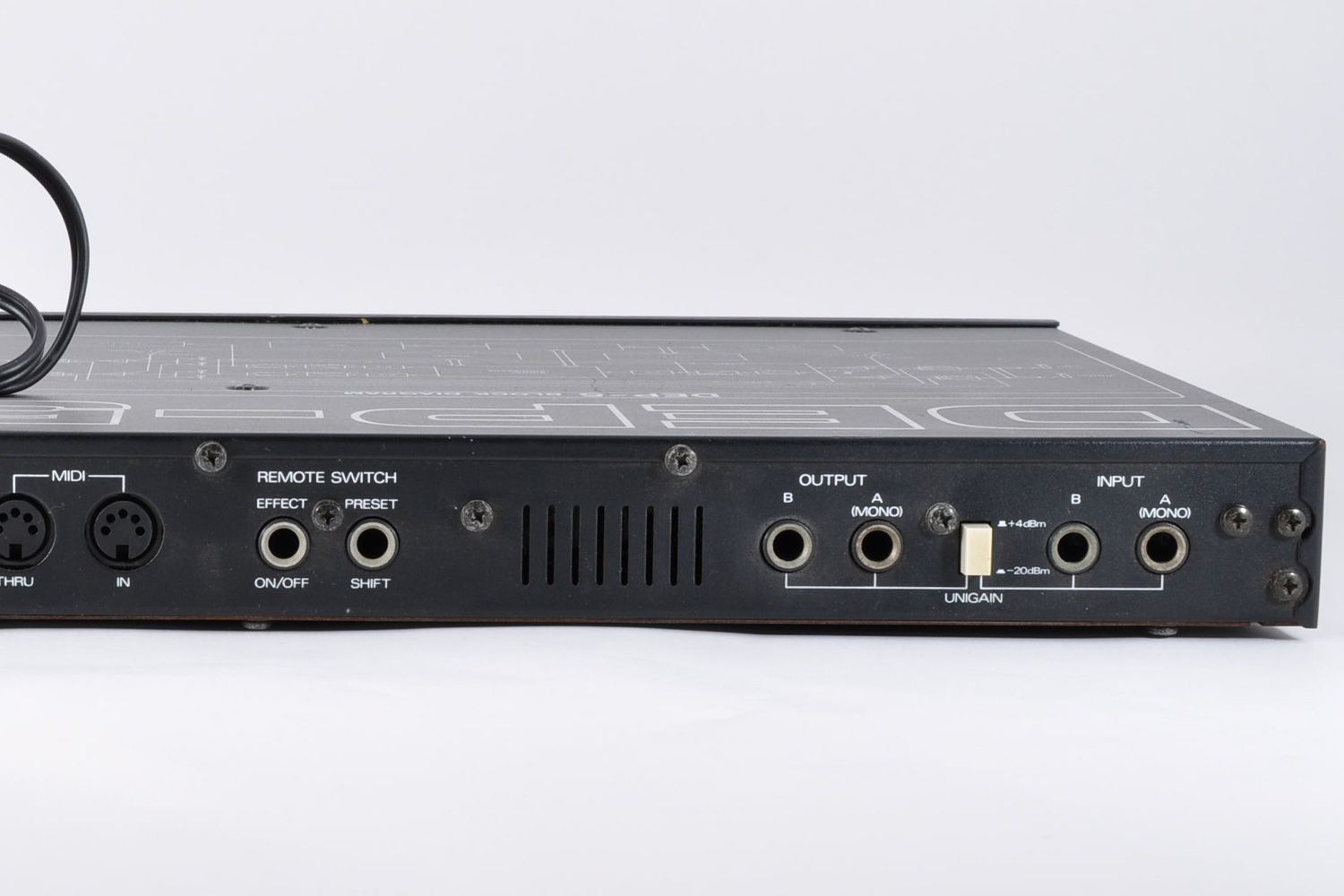 Roland DEP-5 Digital Effects Processor Reverb Delay Chorus