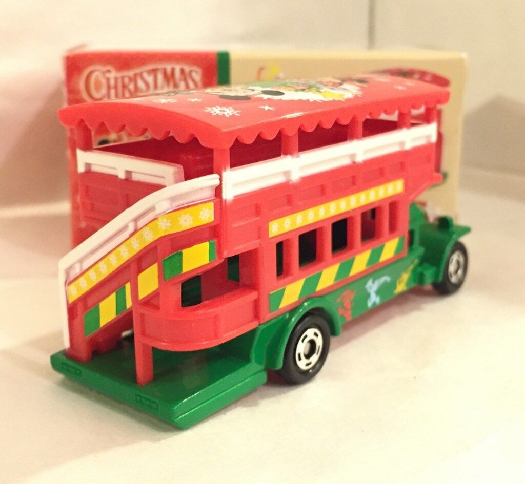 クリスマス2014オムニバス ミニカー クリスマス2014オムニバス ミニカー タカラトミー トミカDisney