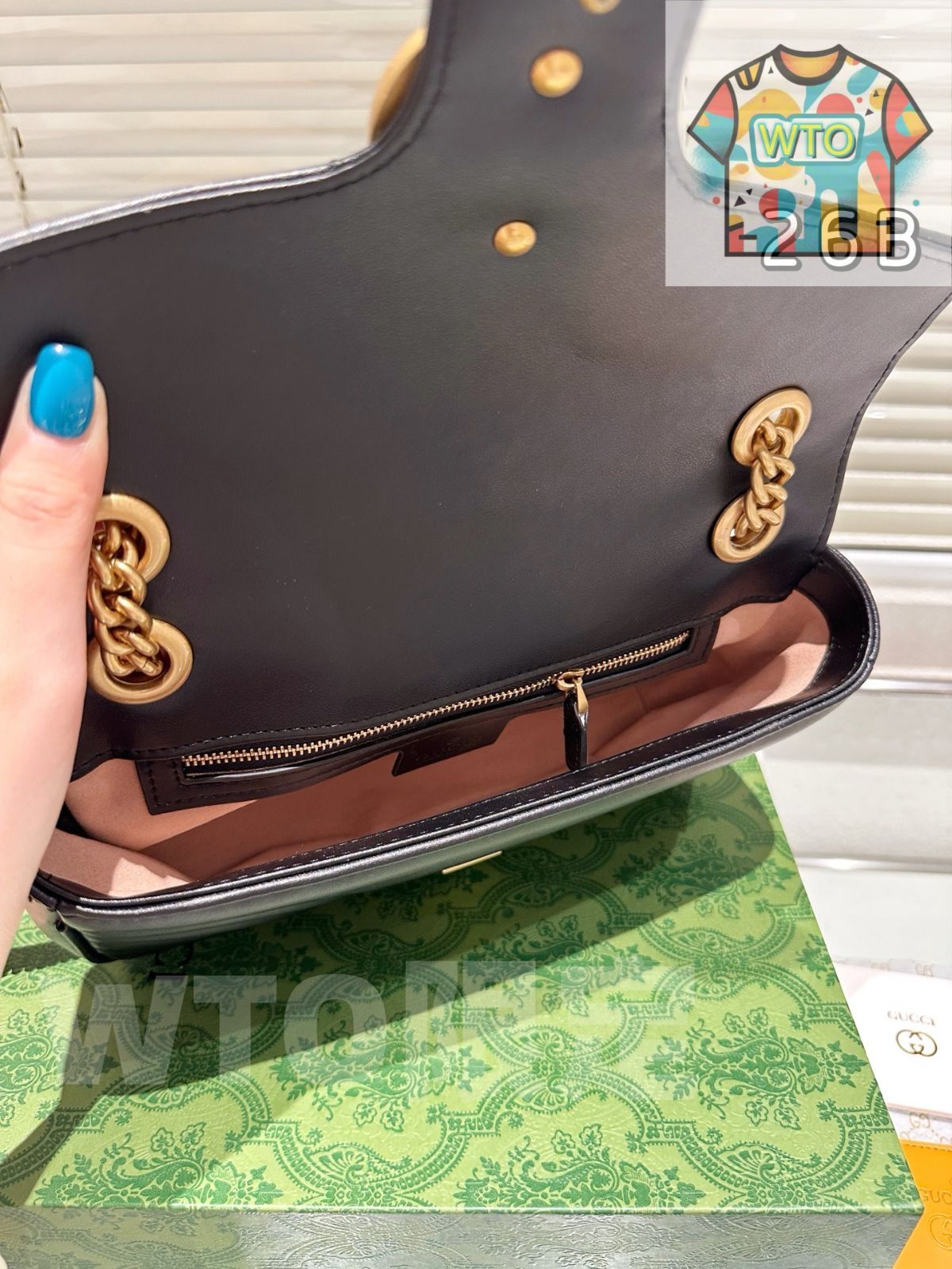 ☺【⭐6/25マデの出品⭐】GUCCI グッチ★アクセサリーポーチ バッグ 今日WTO】Gucci Marmont Mirror Pouch ～グッチ マーモント