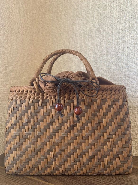 山葡萄 山葡萄かごバッグ 手作り 網代編み 一番皮・二番皮 内布
