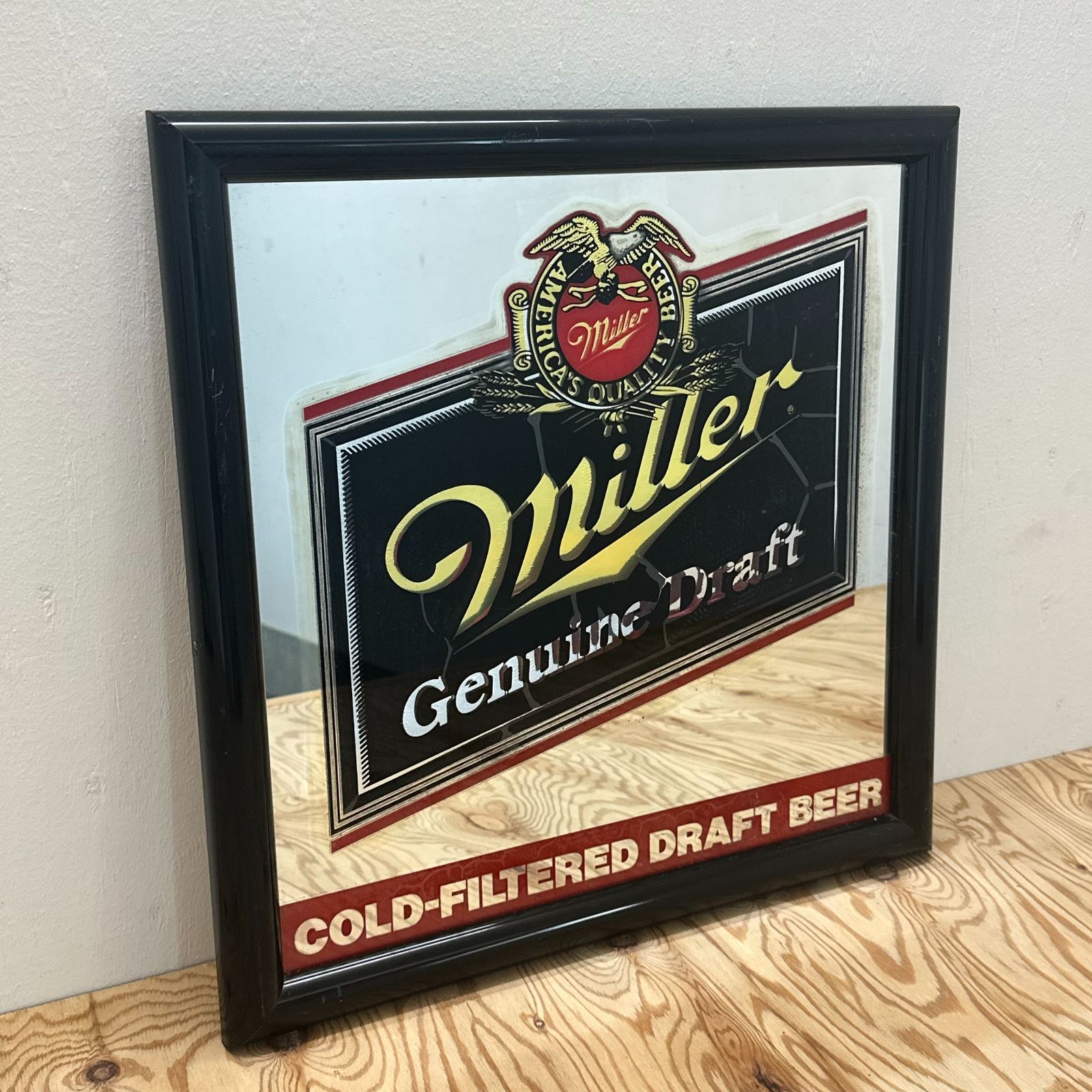 Miller Genuine Draft 1 パブミラー