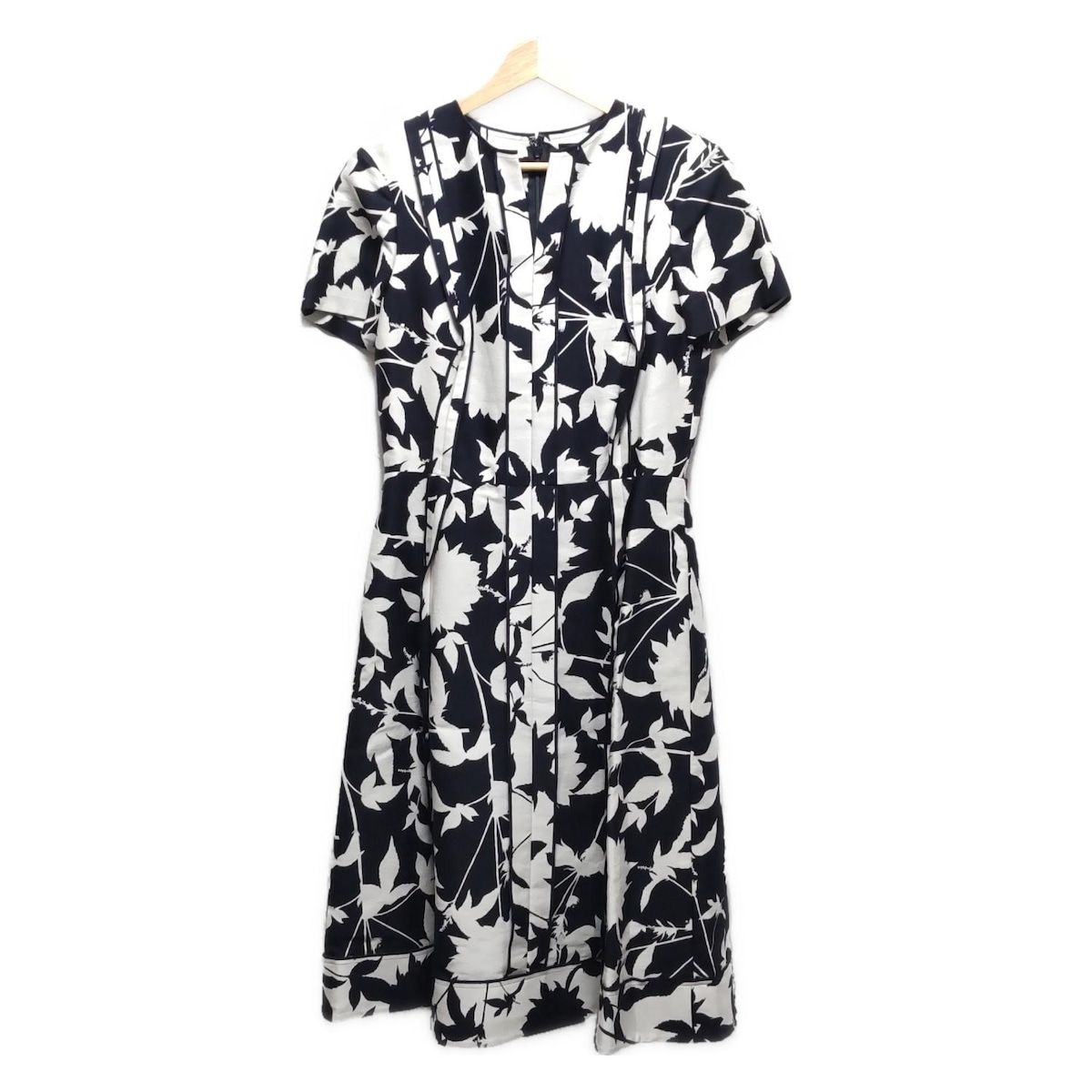 Oscar de la Renta オスカーデラレンタ ワンピース サイズ6 M レディース - ダークネイビー×白 半袖 ロング 花柄 ベルト付き