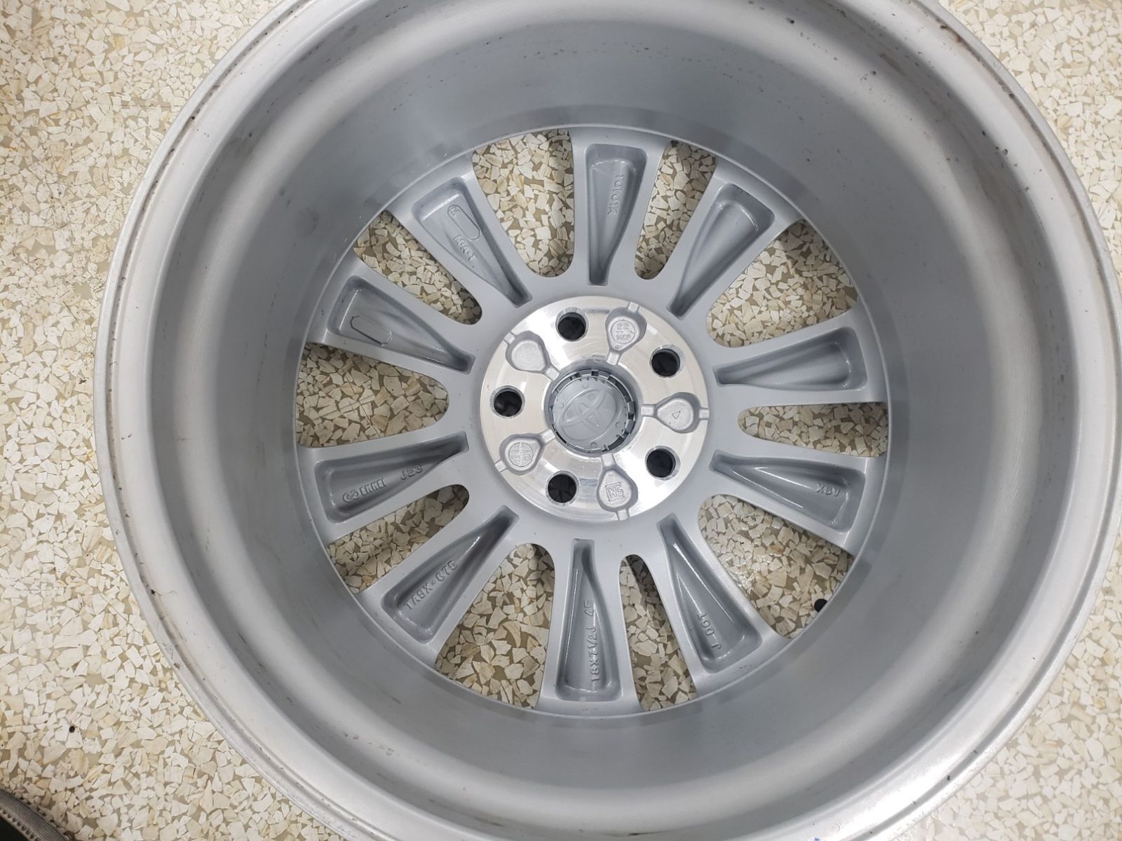 18in 7.5j