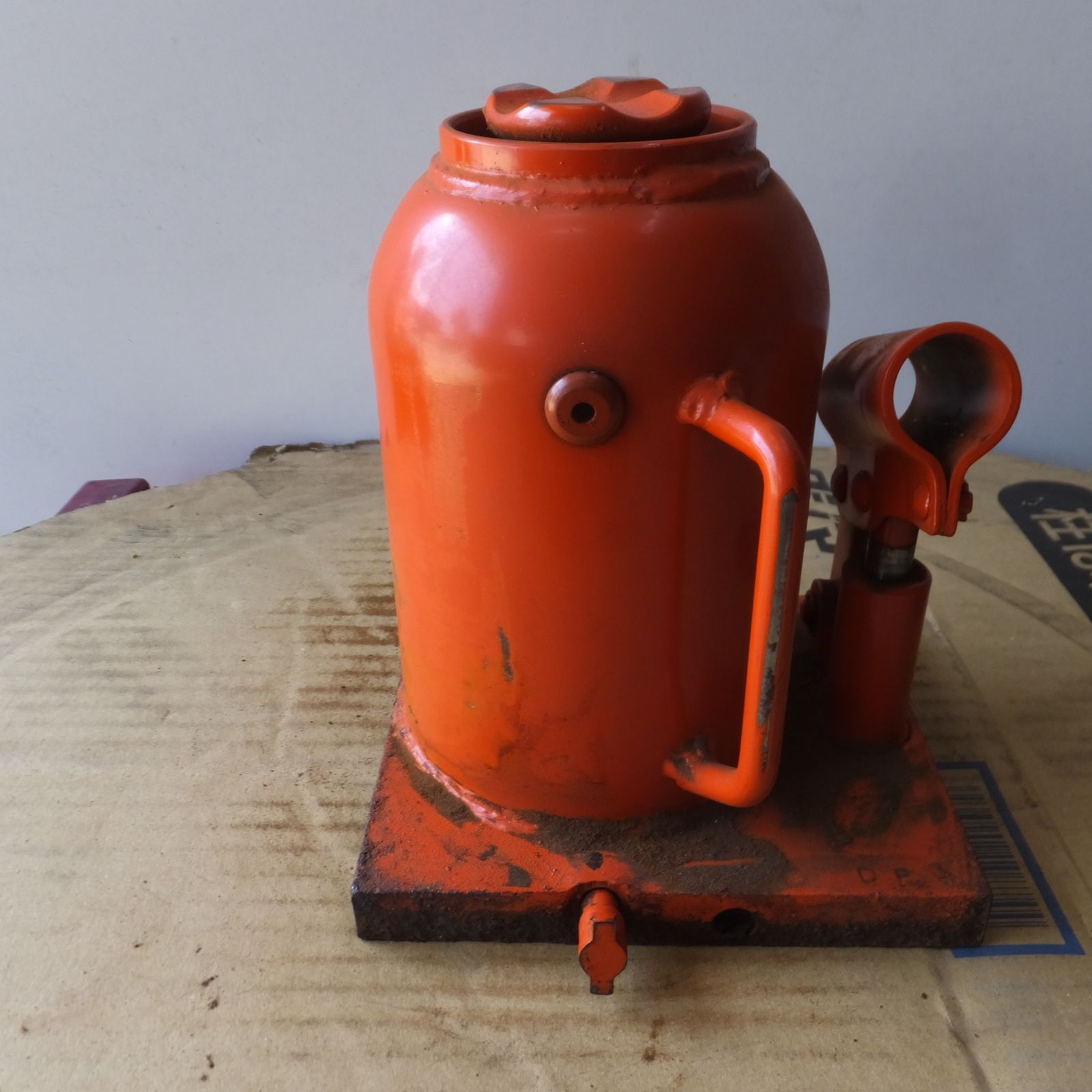 ◆マサダ 油圧ジャッキ HPD-10-2 工具 10TON 10ton 10トン 10000kg 油圧式 オイル だるま ダルマ 車載 自動車 点検 整備 1 ◆ FFCRYSTALESIA_COM