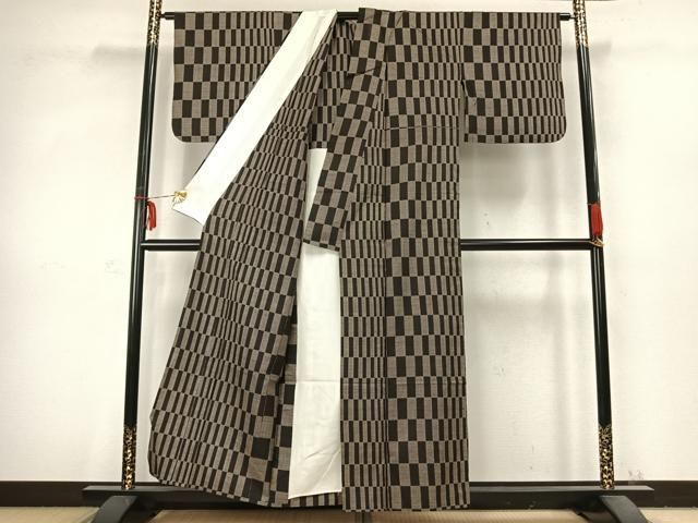 平和屋着物▽本場大島紬 単衣 7マルキ 色紙文 正絹 逸品 AABC3737fy